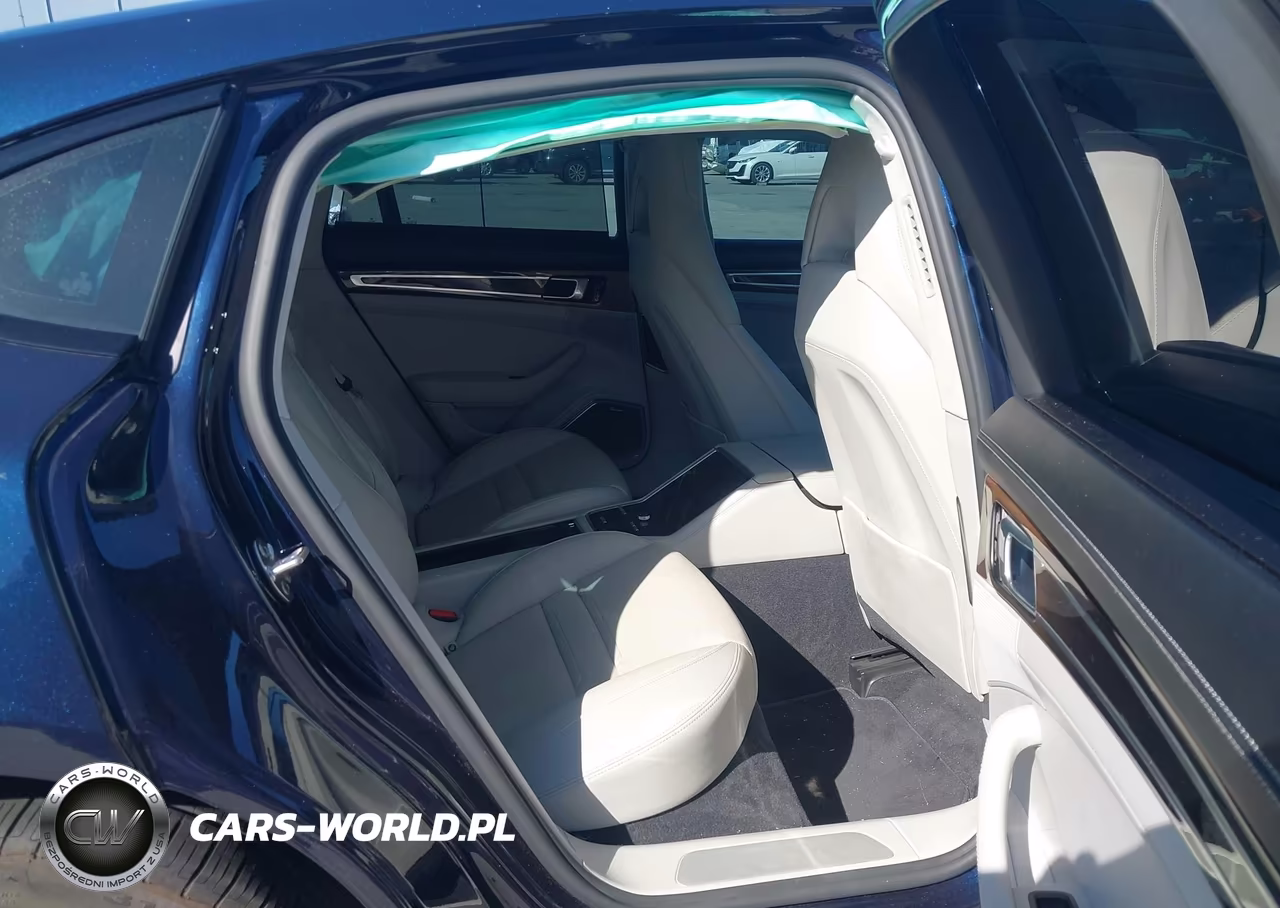 2018 Porsche Panamera E-Hybrid Turbo S VIN:WP0AH2A76JL145015 - 8