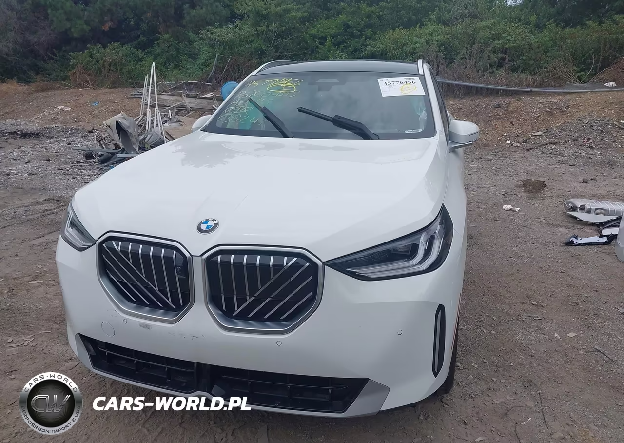 2025 BMW X3 30 xDrive VIN:5UX53GP04S9035245 - 13