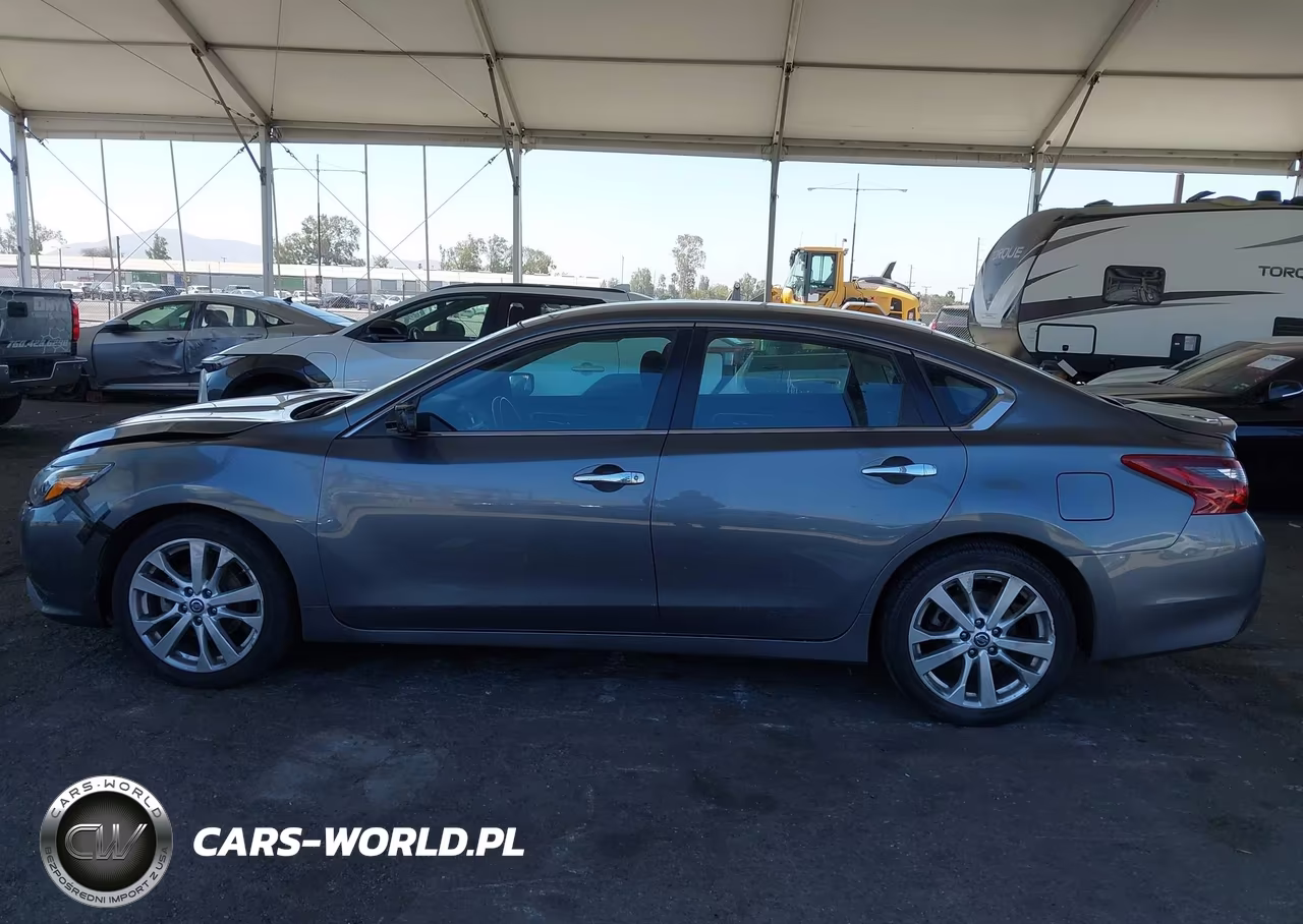2017 Nissan Altima 3.5 Sr VIN:1N4BL3AP7HC152192 - 14