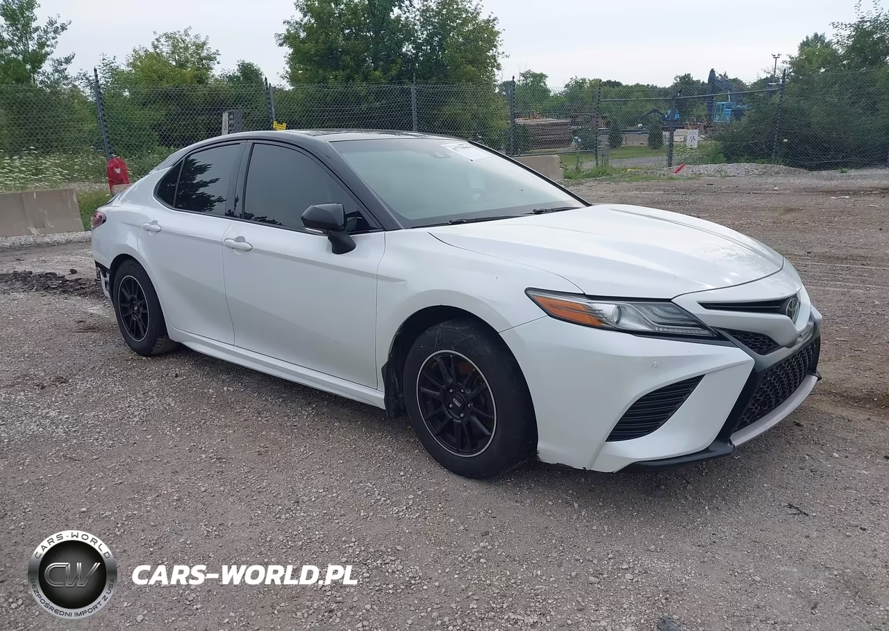 2018 Toyota Camry Xse – zdjęcie 1 z 16