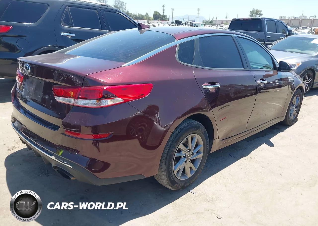 2019 Kia Optima Lx VIN:5XXGT4L36KG340340 - 4