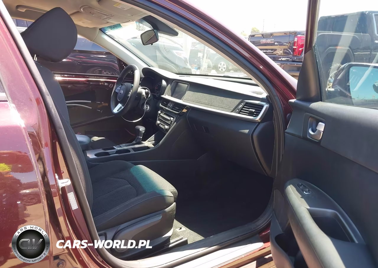 2019 Kia Optima Lx VIN:5XXGT4L36KG340340 - 5