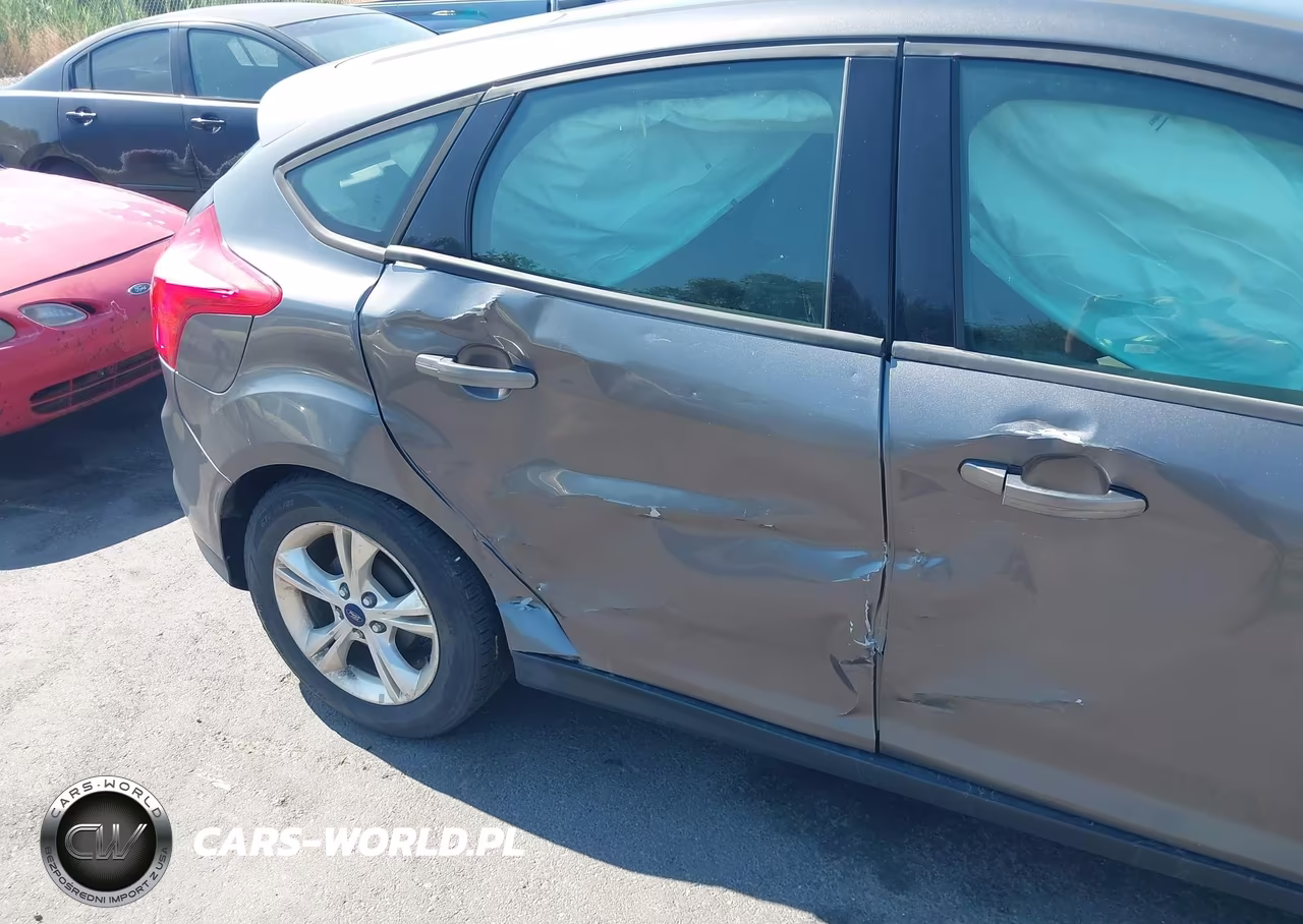2013 Ford Focus Se VIN:1FADP3K24DL325547 - 6