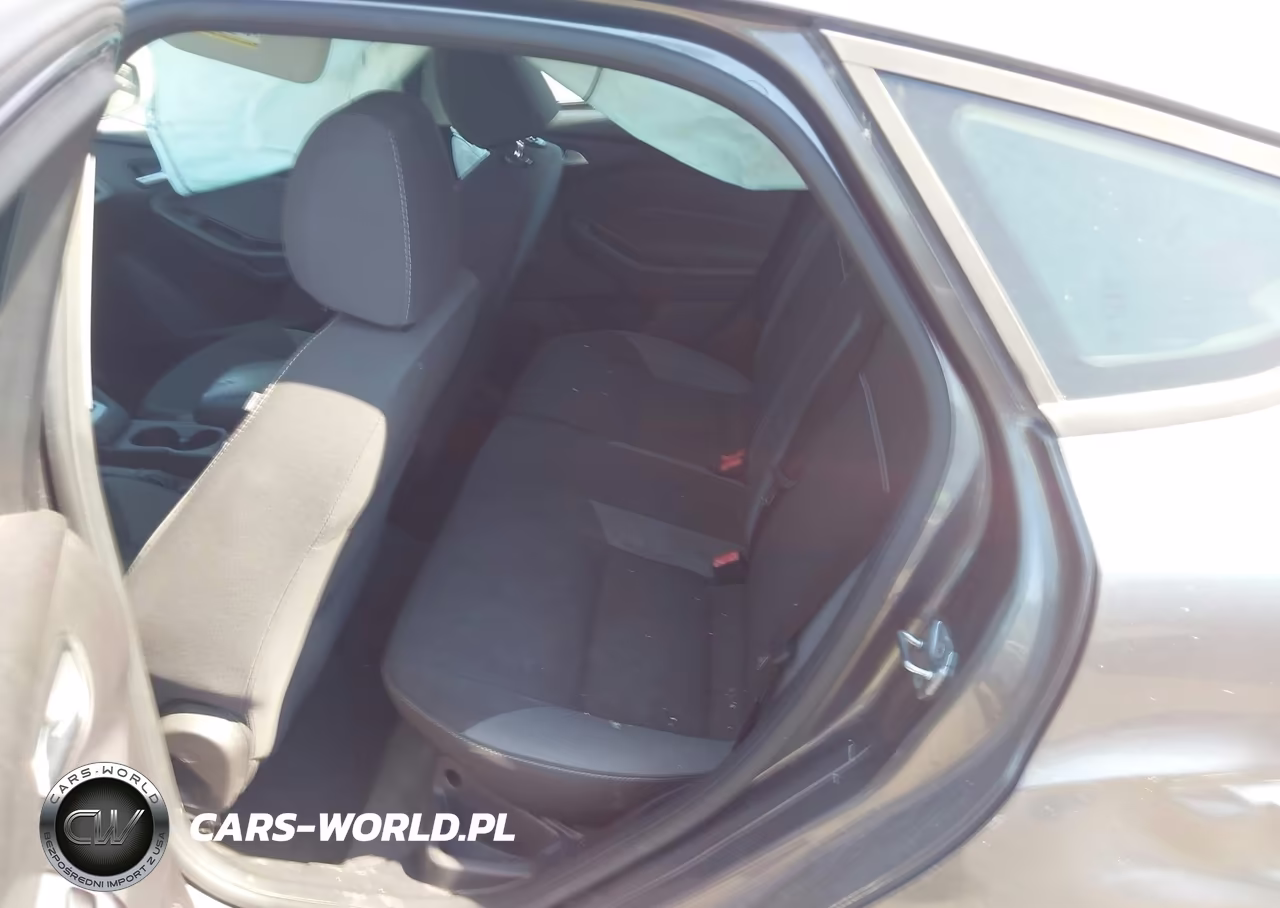 2013 Ford Focus Se VIN:1FADP3K24DL325547 - 8