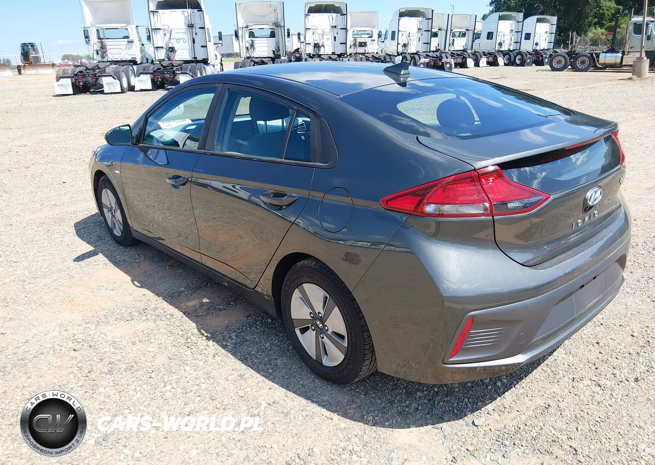 2020 Hyundai Ioniq Hybrid Blue VIN:KMHC65LC2LU218772 - 3