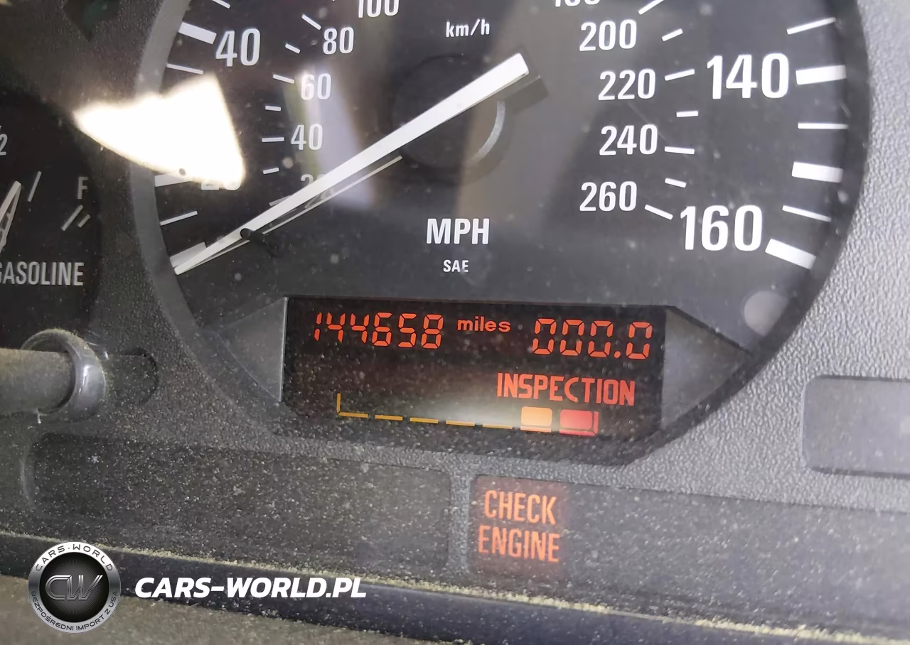 1995 BMW 325 Ic Automatic VIN:WBABJ632XSJD42476 - 7