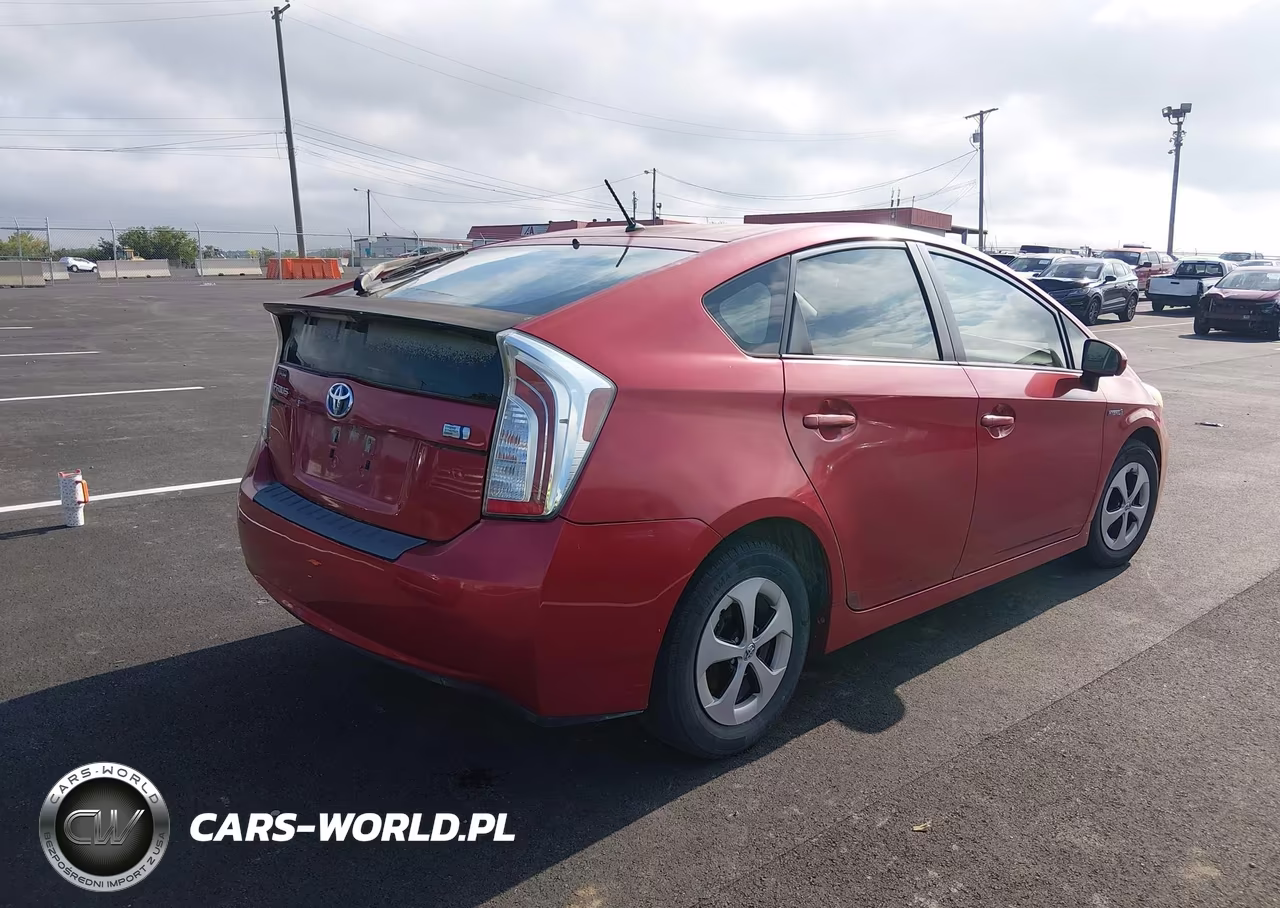 2012 Toyota Prius VIN:JTDKN3DU9C5453629 - 4