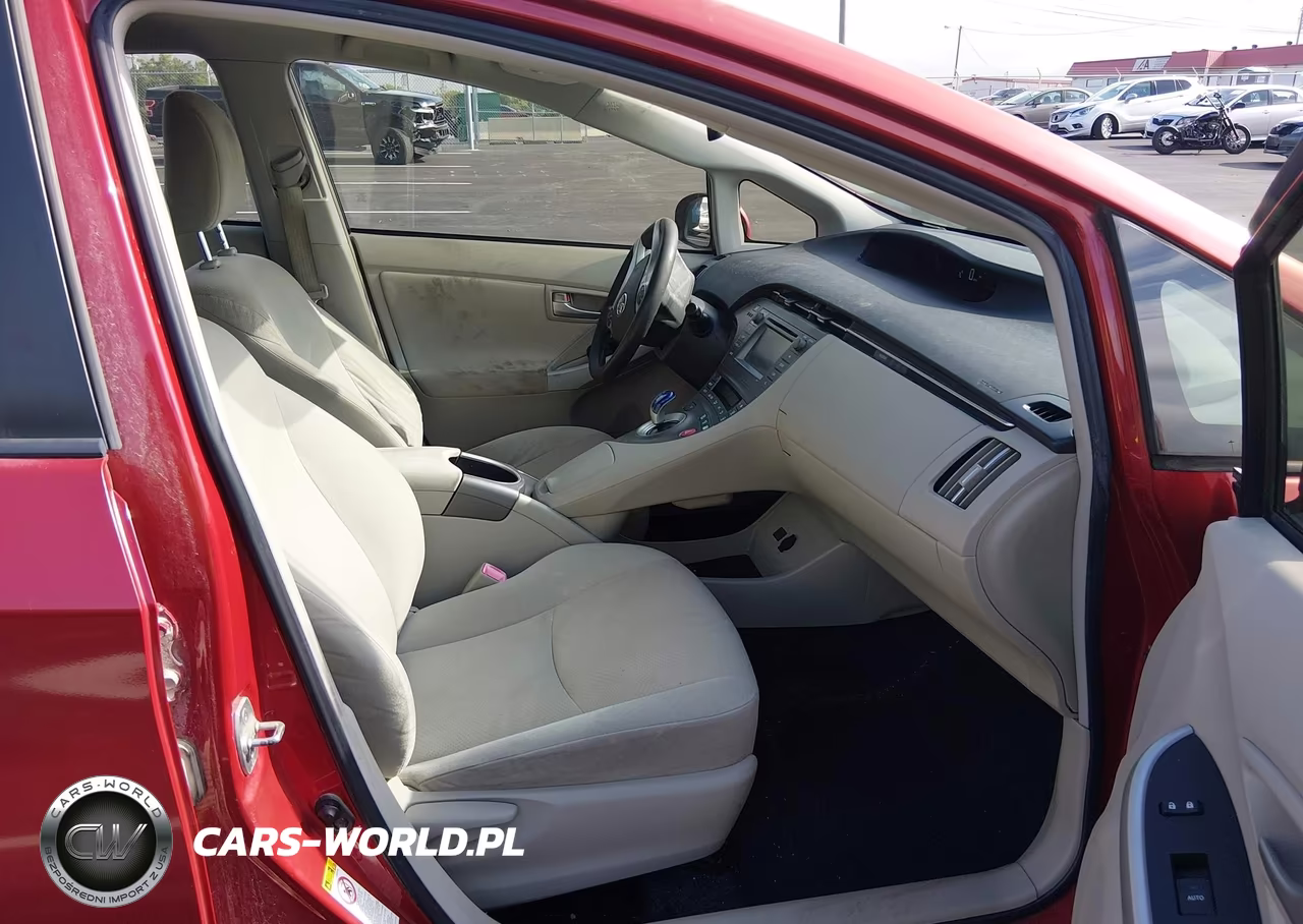 2012 Toyota Prius VIN:JTDKN3DU9C5453629 - 5