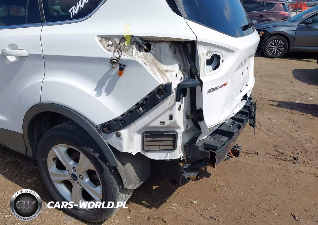 2015 Ford Escape Se VIN:1FMCU9GX6FUB23758 - 14