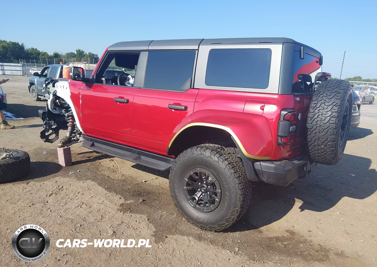 2024 Ford Bronco Raptor VIN:1FMEE0RR1RLA38627 - 3
