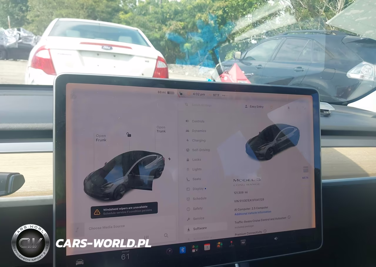2018 Tesla Model 3 Long Range-Mid Range VIN:5YJ3E1EA1JF041729 - 16