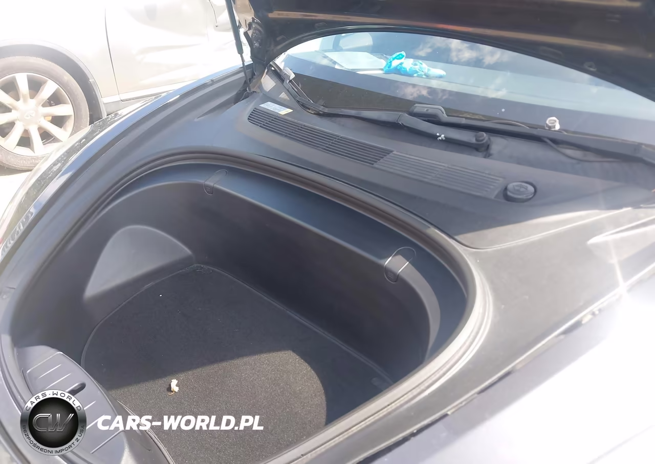 2018 Tesla Model 3 Long Range-Mid Range VIN:5YJ3E1EA1JF041729 - 9