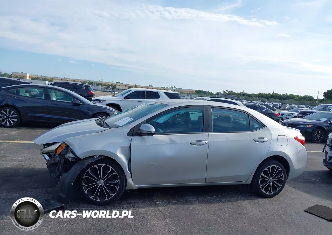 2014 Toyota Corolla S Plus VIN:5YFBURHE3EP134158 - 15