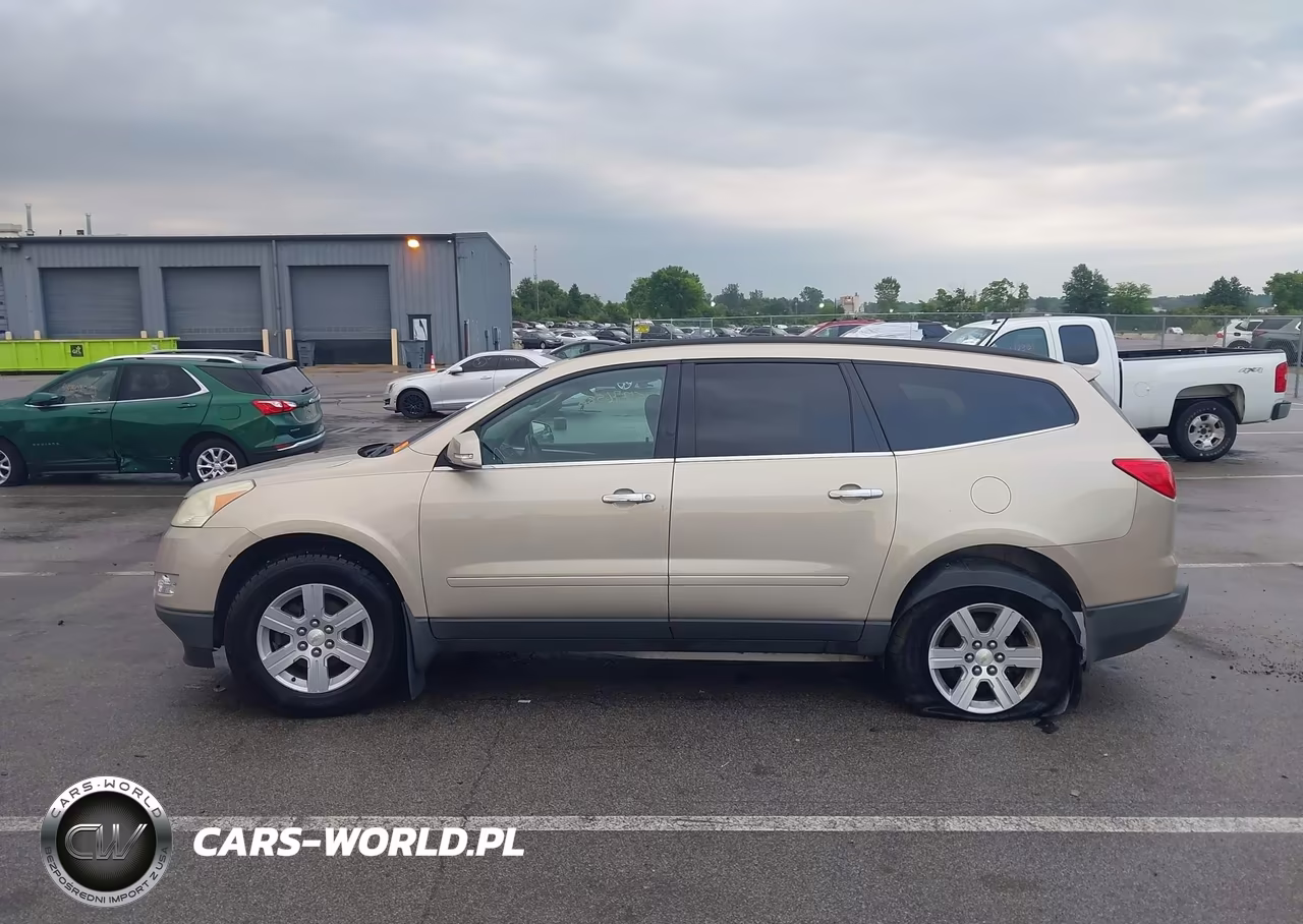 2010 Chevrolet Traverse Lt VIN:1GNLRFED9AJ235419 - 14
