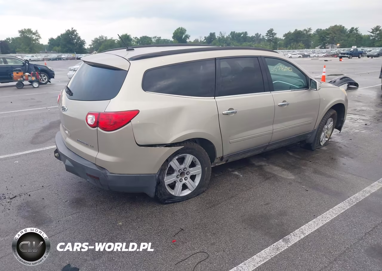 2010 Chevrolet Traverse Lt VIN:1GNLRFED9AJ235419 - 4