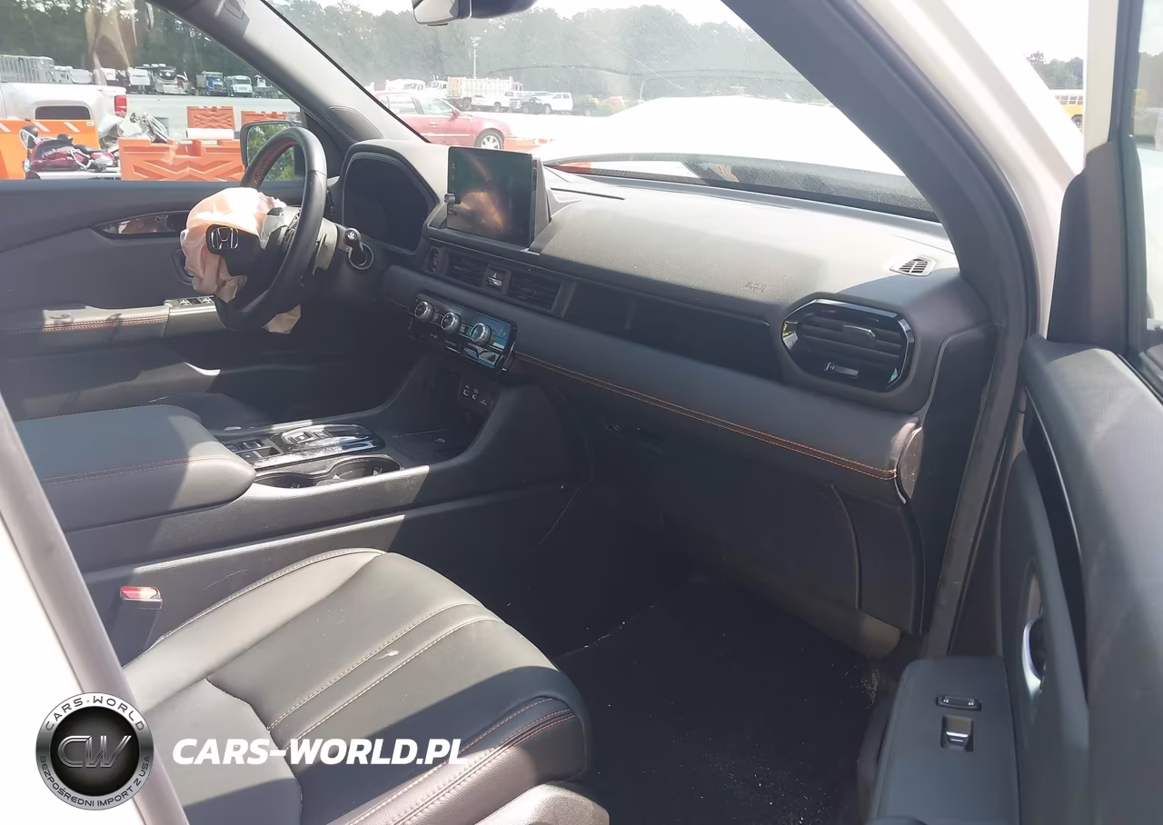 2025 Honda Pilot Trailsport VIN:5FNYG1H6XSB175647 - 5