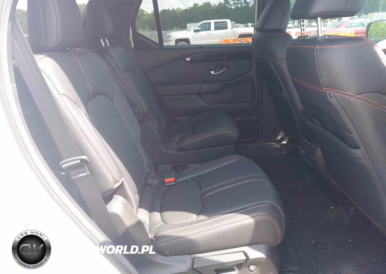 2025 Honda Pilot Trailsport VIN:5FNYG1H6XSB175647 - 8