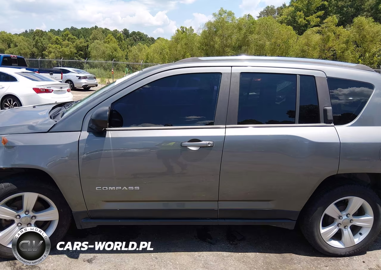 2014 Jeep Compass Sport VIN:1C4NJCBA2ED504169 - 14