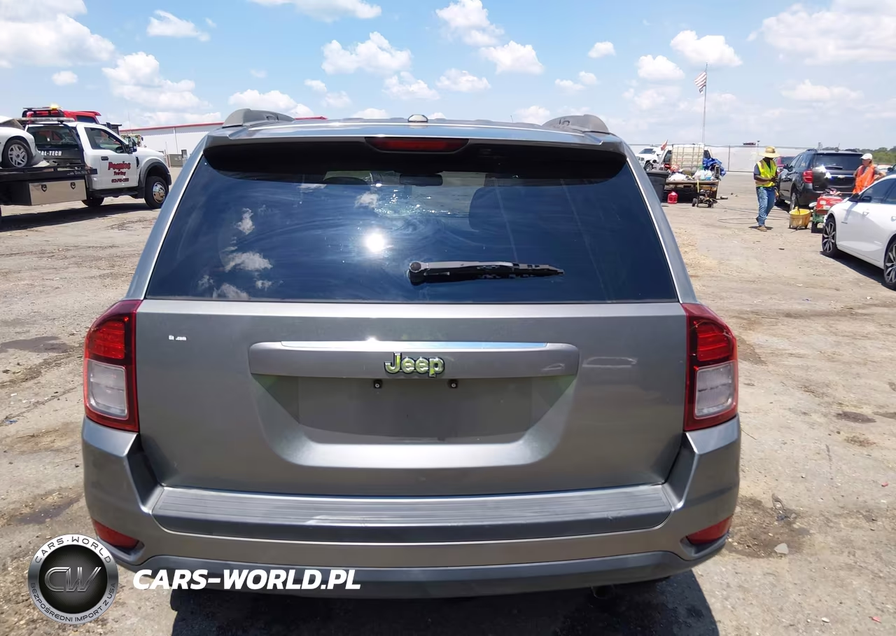 2014 Jeep Compass Sport VIN:1C4NJCBA2ED504169 - 16