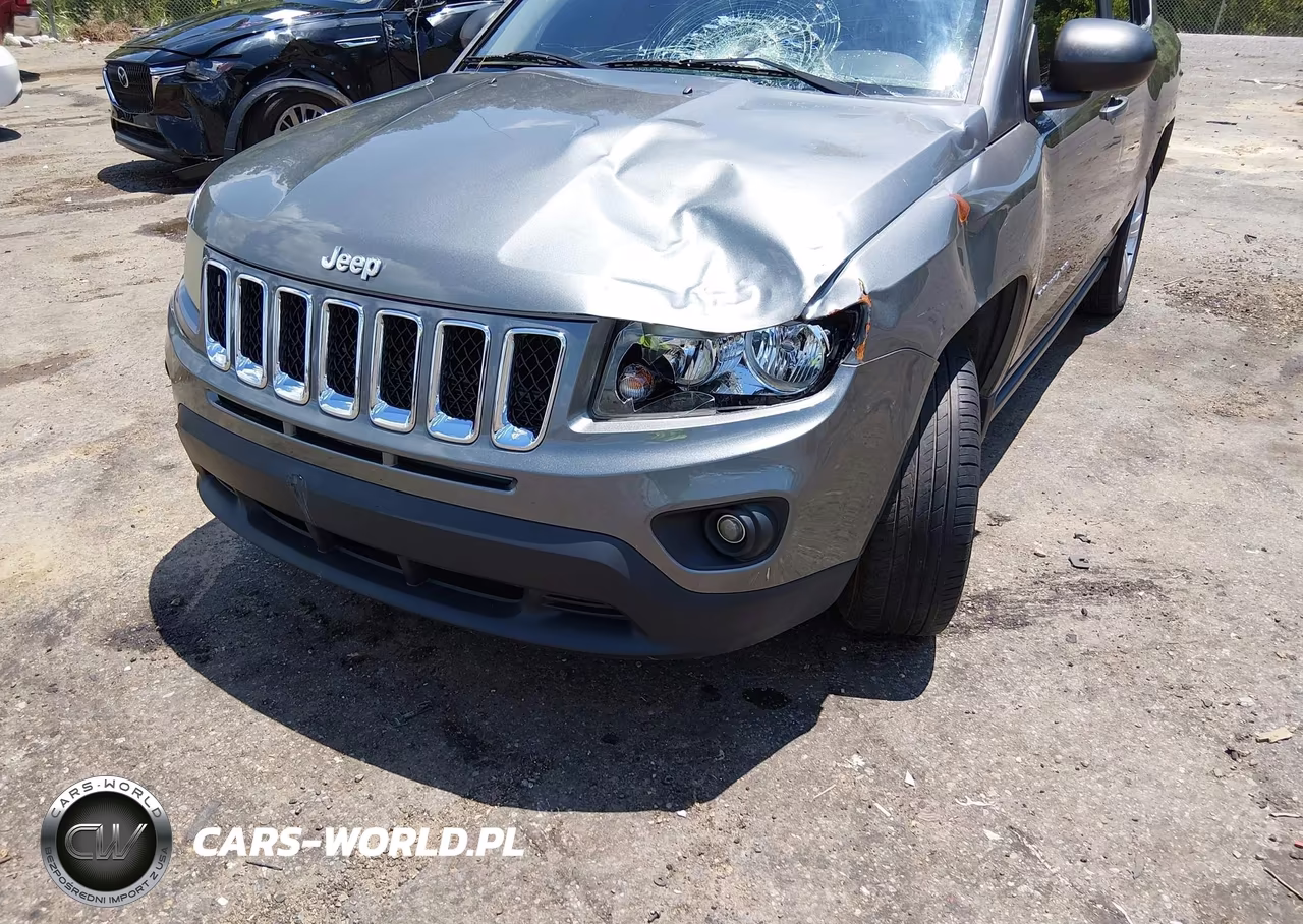 2014 Jeep Compass Sport VIN:1C4NJCBA2ED504169 - 17