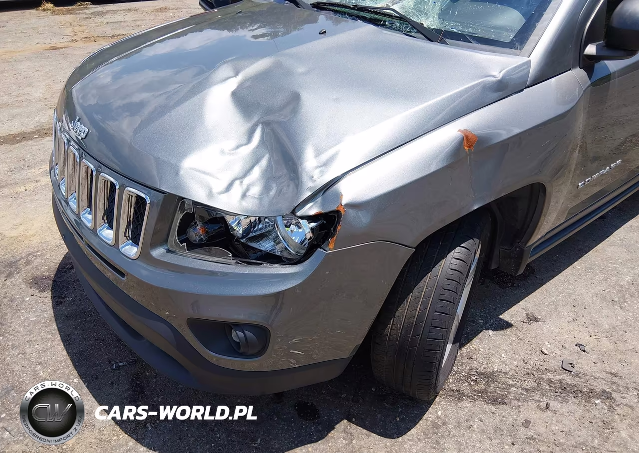 2014 Jeep Compass Sport VIN:1C4NJCBA2ED504169 - 19