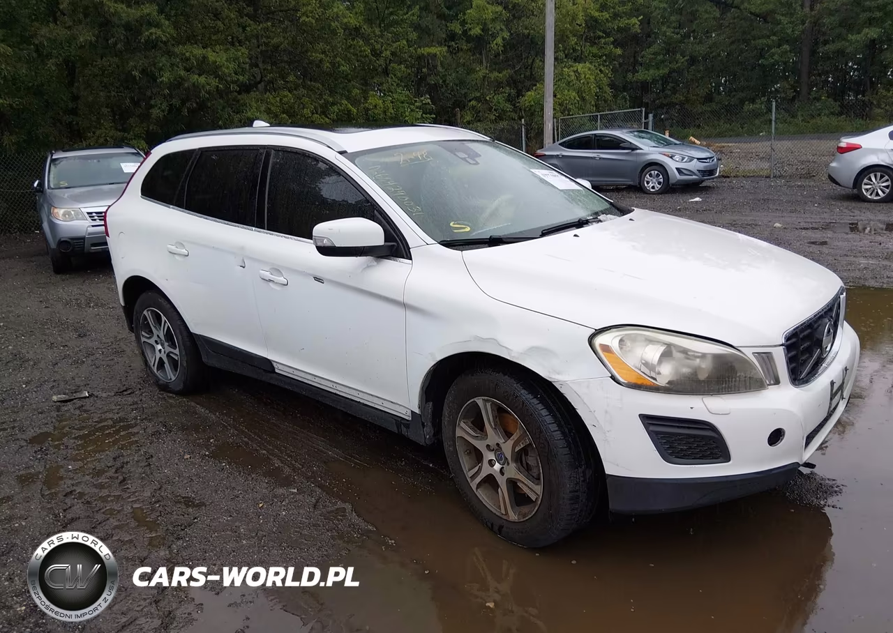 2011 Volvo Xc60 T6-T6 R-Design