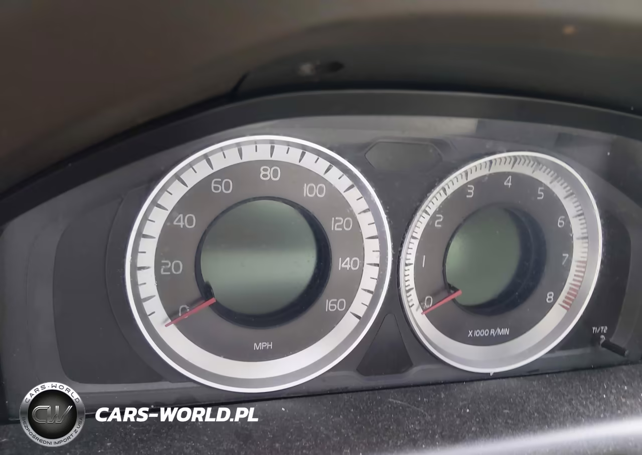 2011 Volvo Xc60 T6-T6 R-Design VIN:YV4902DZ8B2204156 - 7