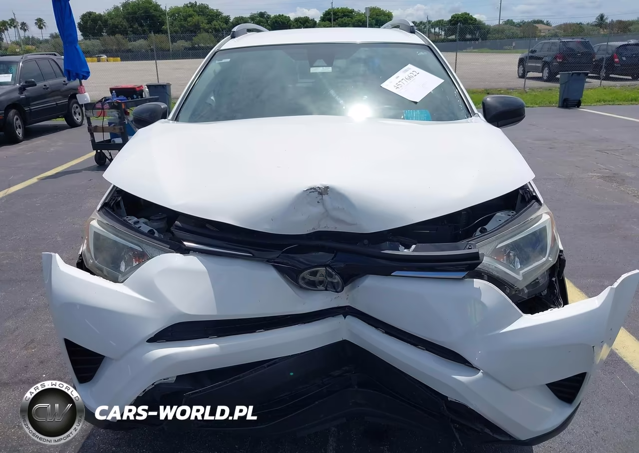 2018 Toyota Rav4 Le VIN:JTMZFREV8JJ728918 - 6