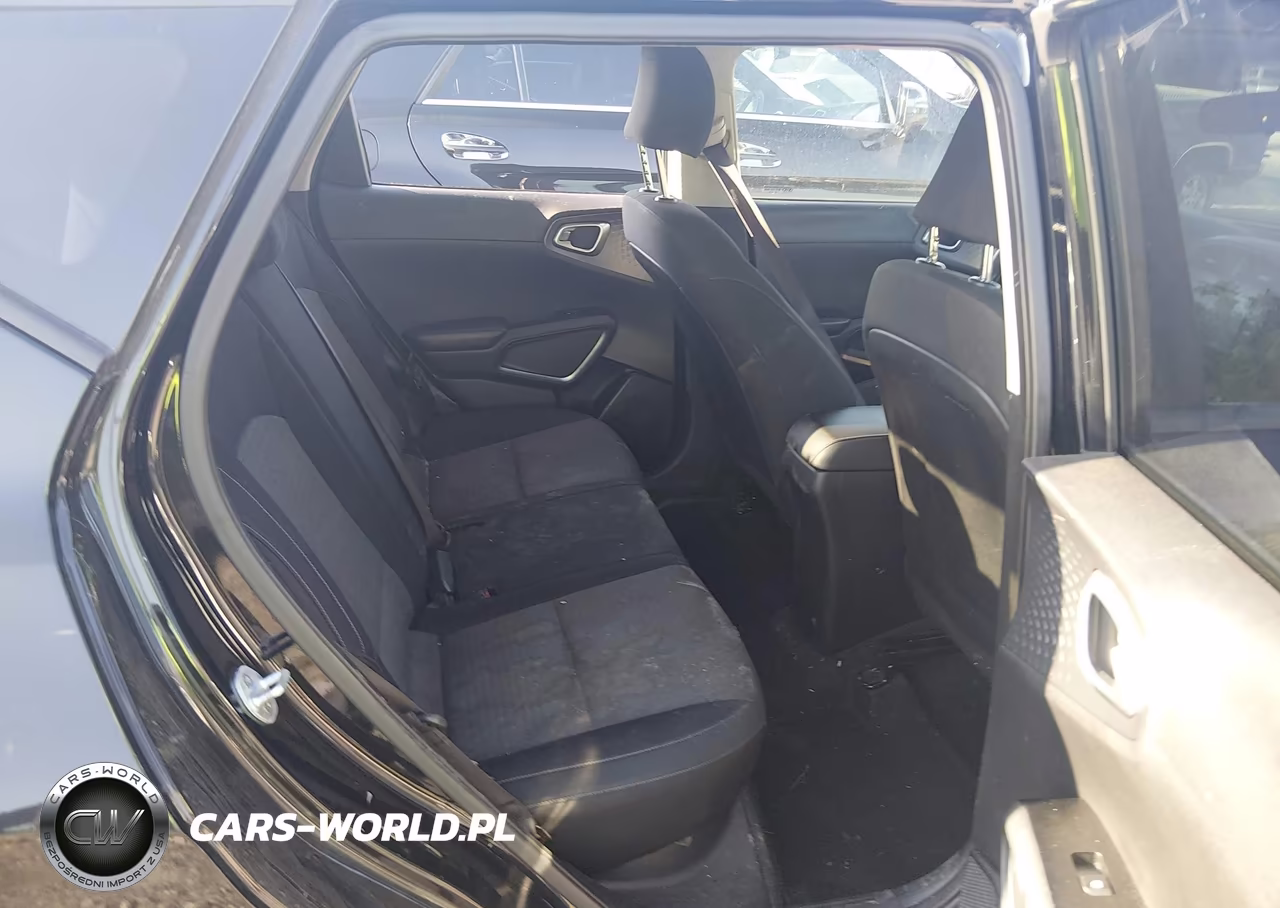 2020 Kia Soul S VIN:KNDJ23AU4L7008003 - 8