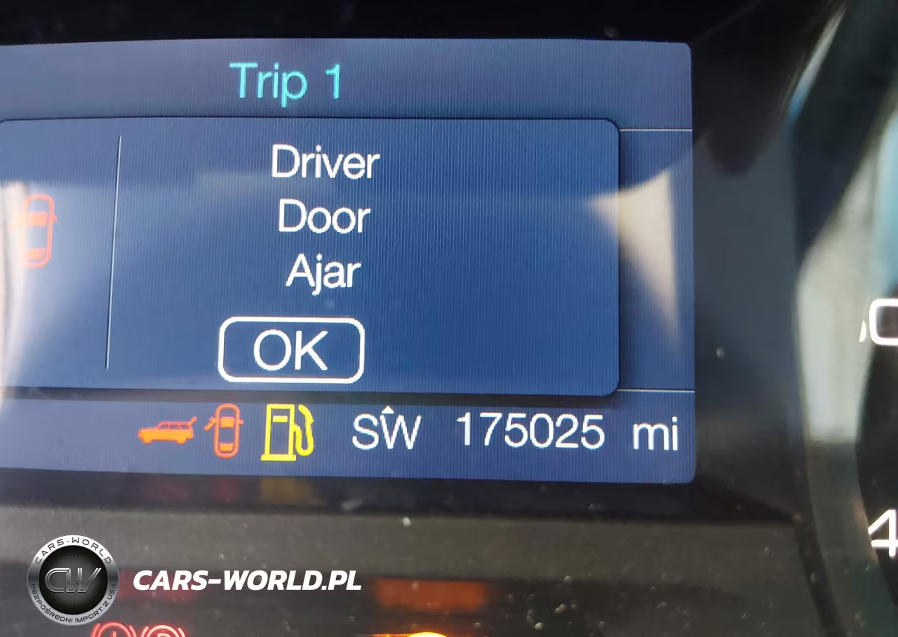 2014 Ford Explorer VIN:1FM5K7B8XEGA48613 - 16