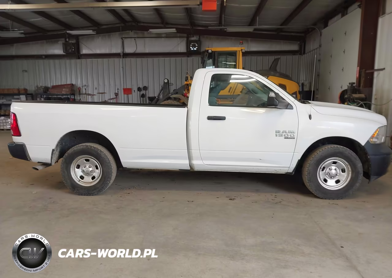 2019 Ram 1500 Classic Tradesman 4X4 8' Box VIN:3C6JR7DG3KG503361 - 13