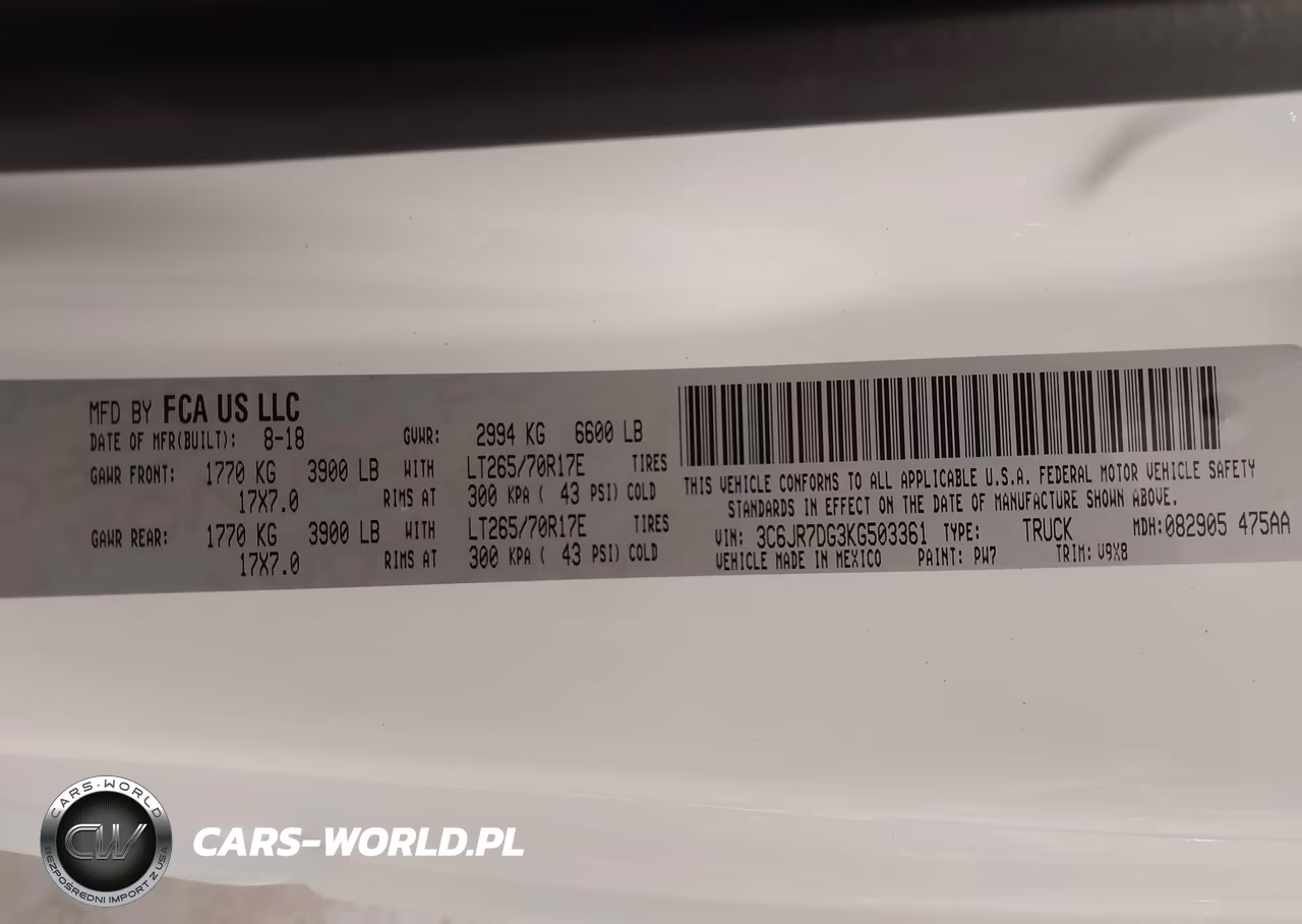 2019 Ram 1500 Classic Tradesman 4X4 8' Box VIN:3C6JR7DG3KG503361 - 9