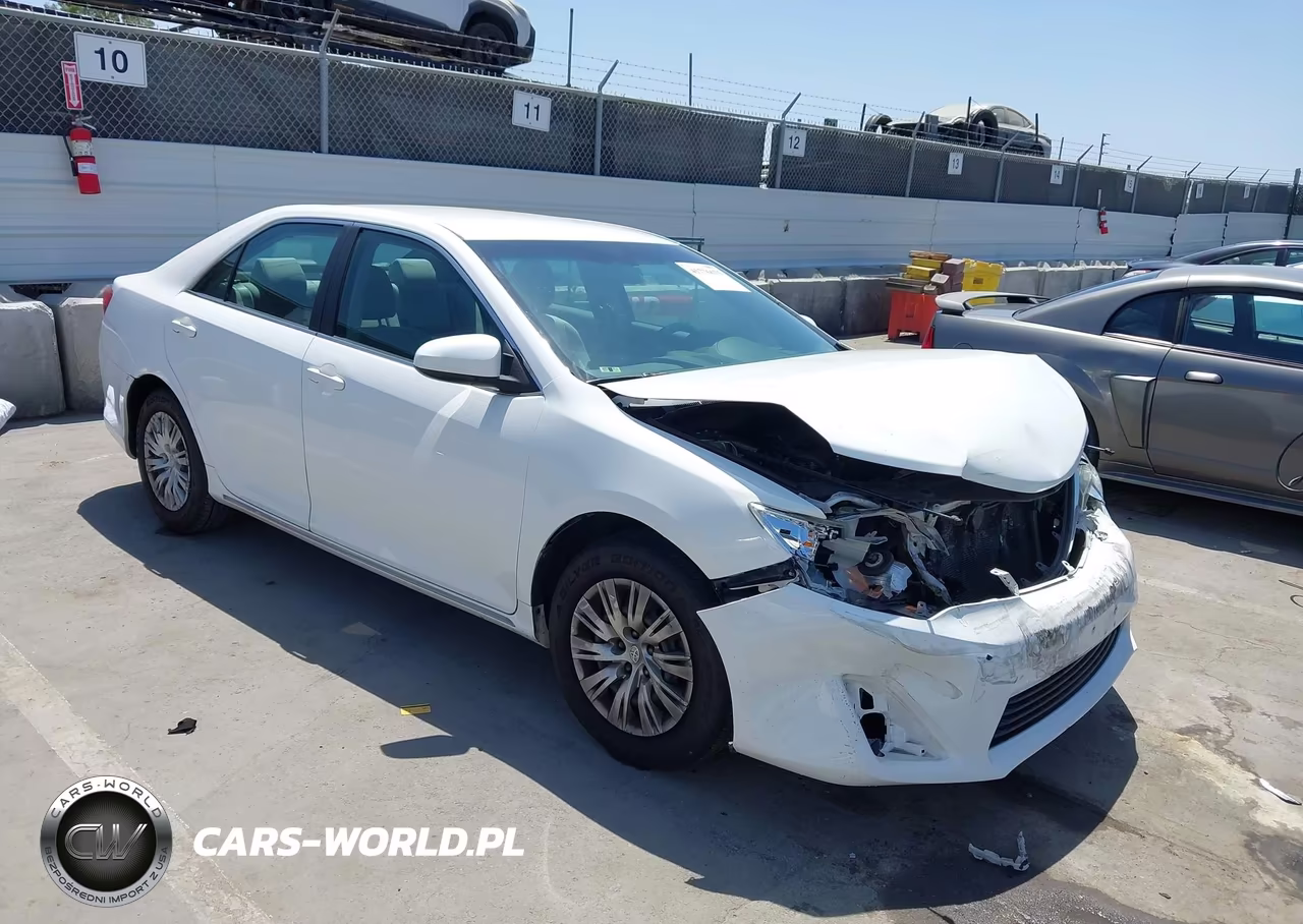 2014 Toyota Camry Le