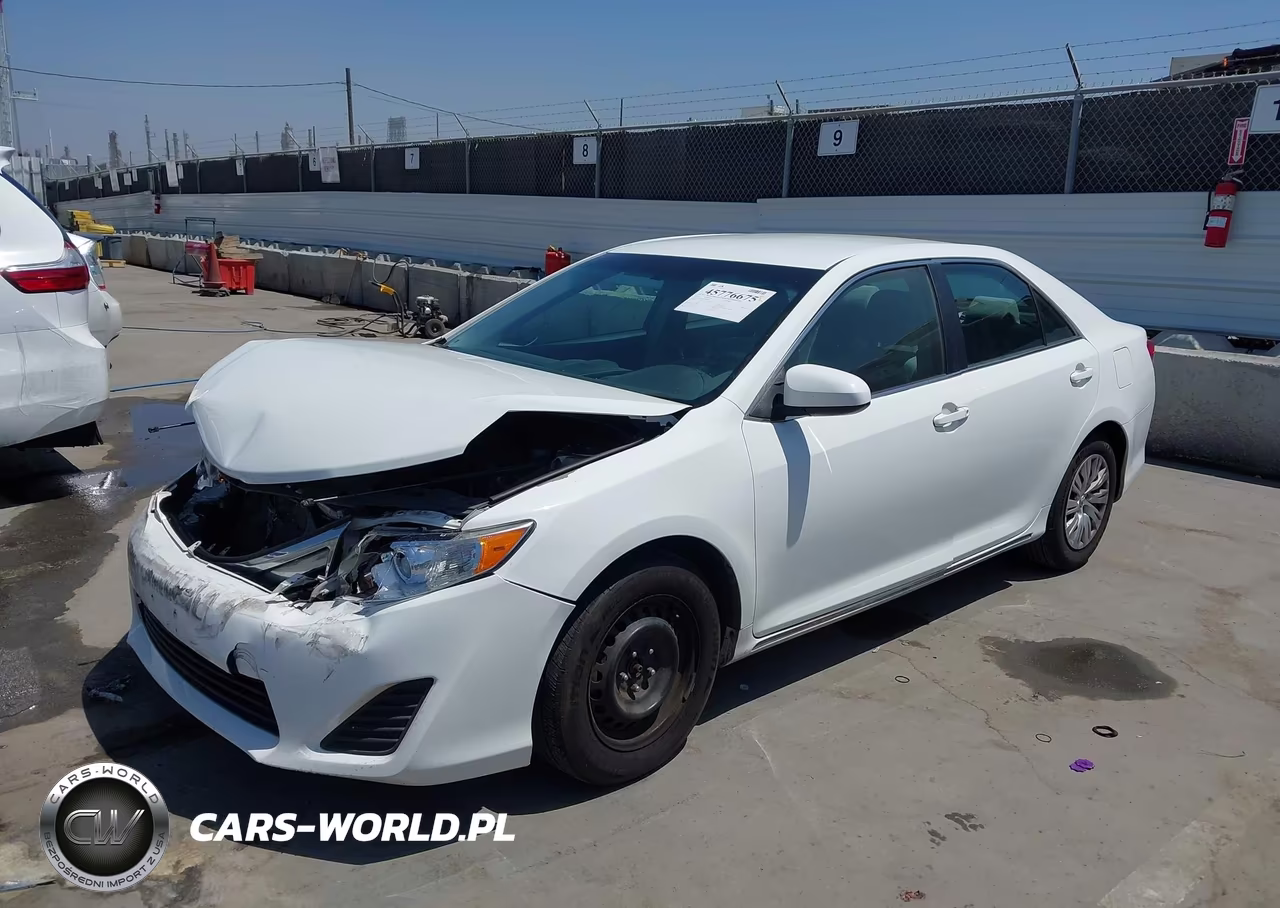 2014 Toyota Camry Le VIN:4T4BF1FK6ER426685 - 2