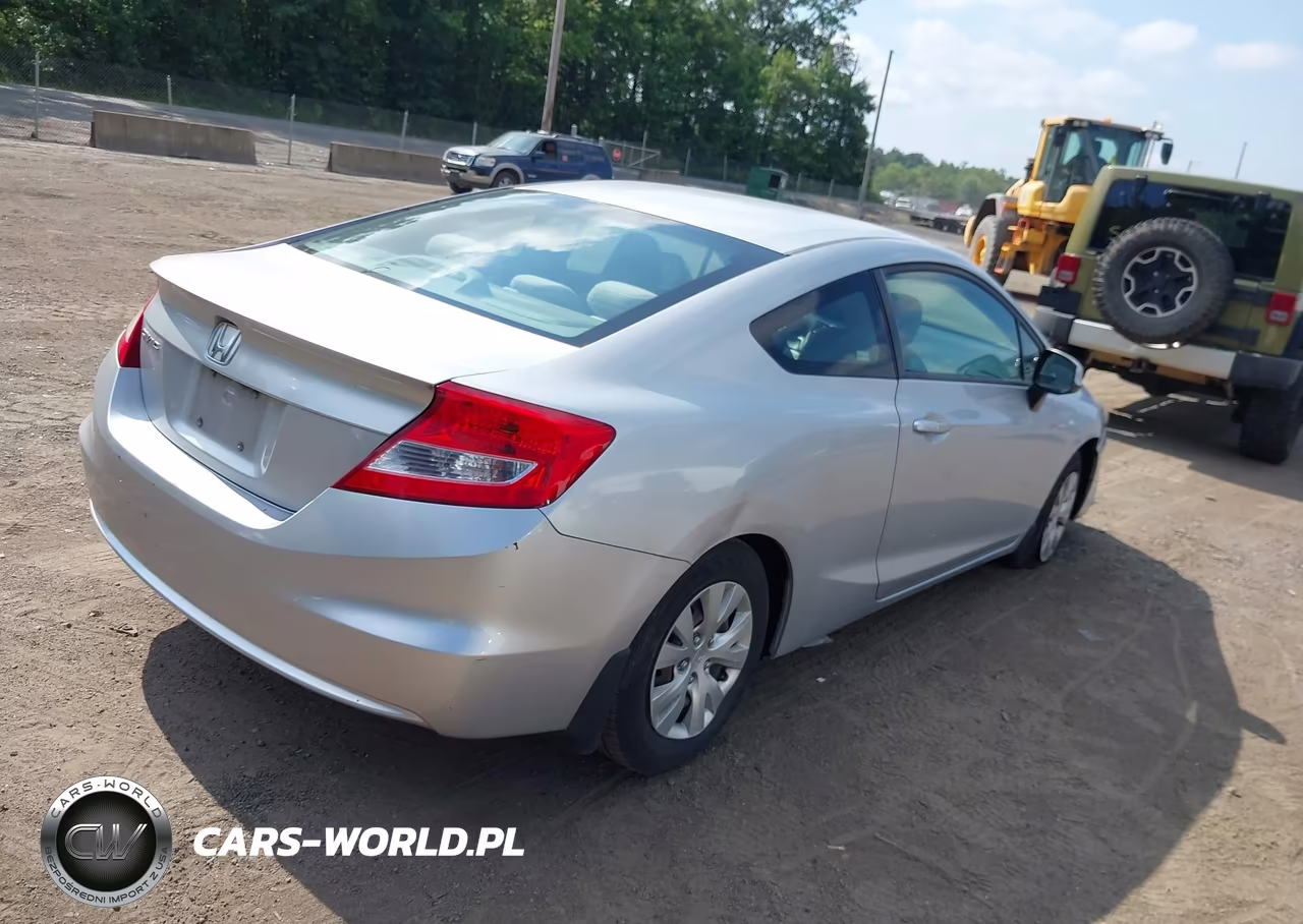 2012 Honda Civic Lx VIN:2HGFG3B58CH540956 - 4