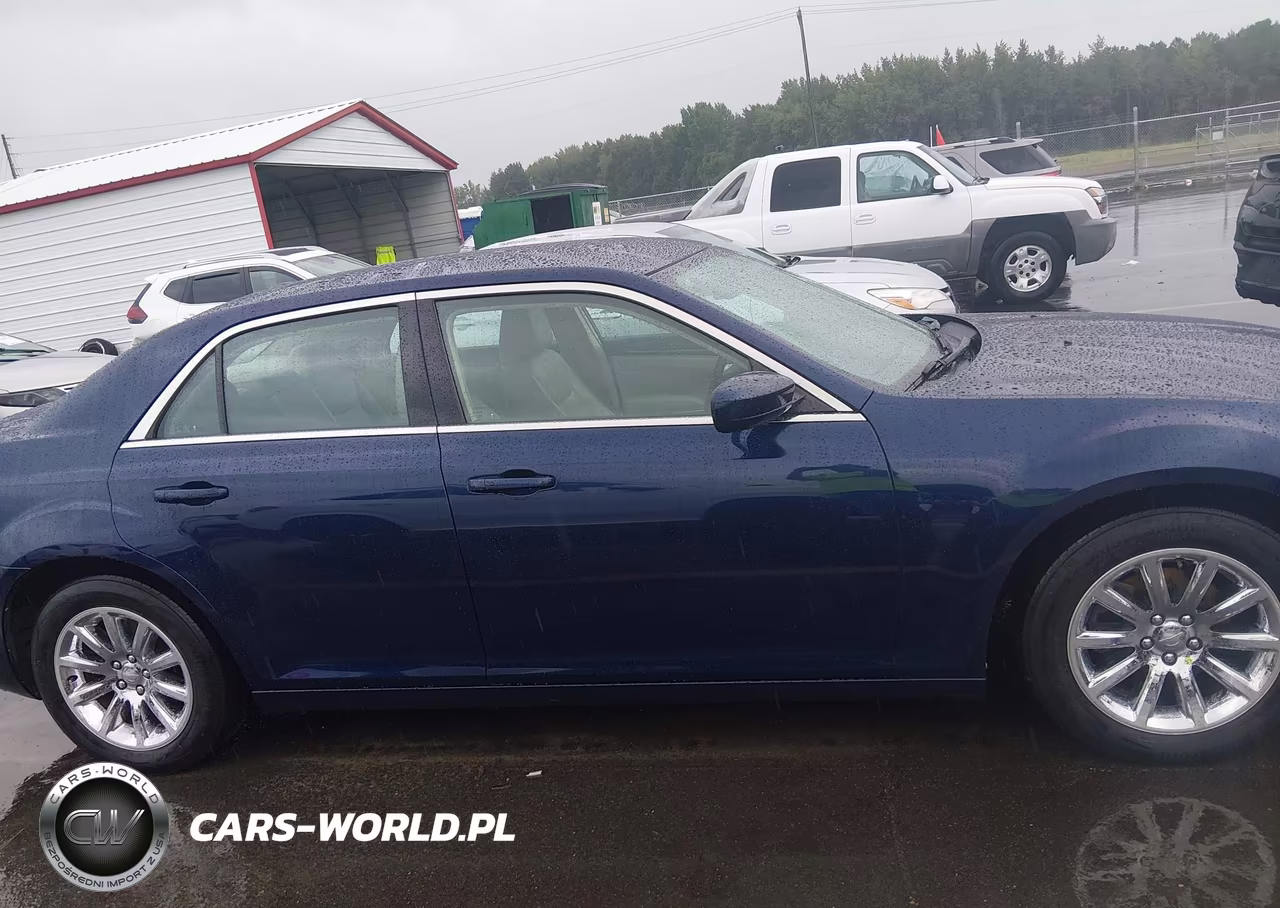 2014 Chrysler 300 VIN:2C3CCAAG6EH355669 - 14