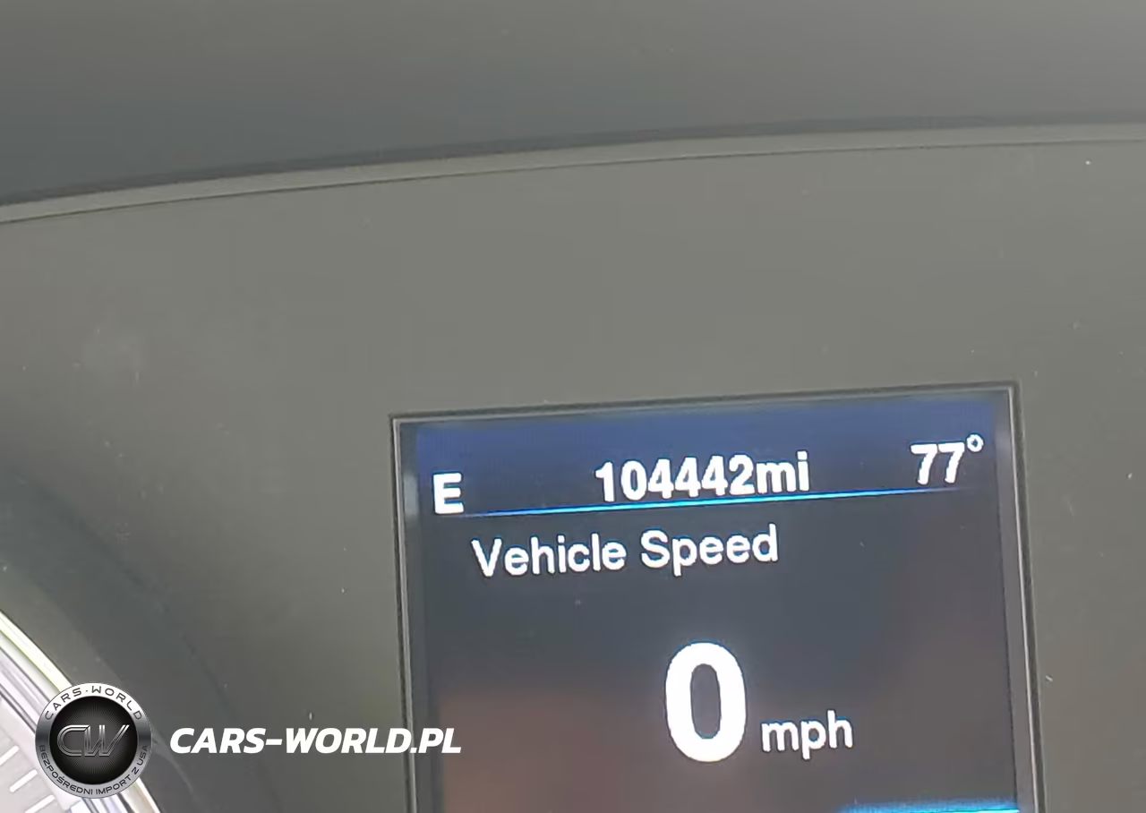 2014 Chrysler 300 VIN:2C3CCAAG6EH355669 - 16