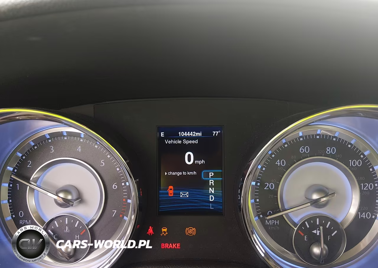 2014 Chrysler 300 VIN:2C3CCAAG6EH355669 - 7