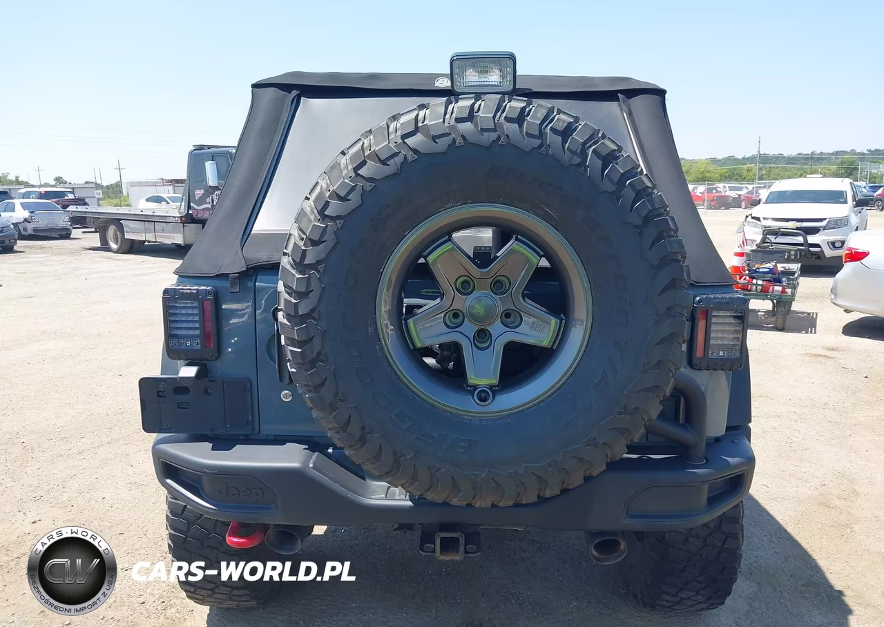 2013 Jeep Wrangler Unlimited Rubicon 10Th Anniversary VIN:1C4HJWFG6DL678988 - 16