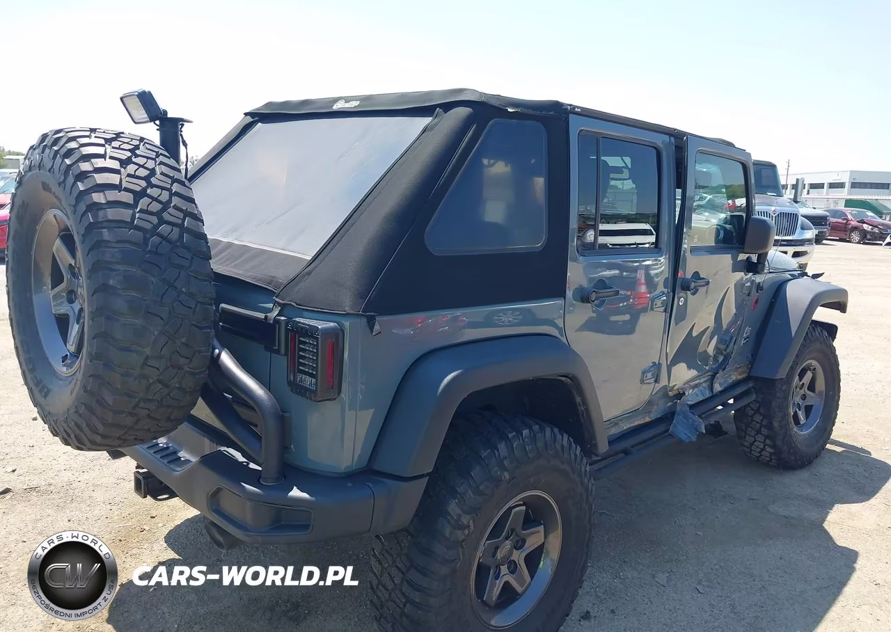 2013 Jeep Wrangler Unlimited Rubicon 10Th Anniversary VIN:1C4HJWFG6DL678988 - 4