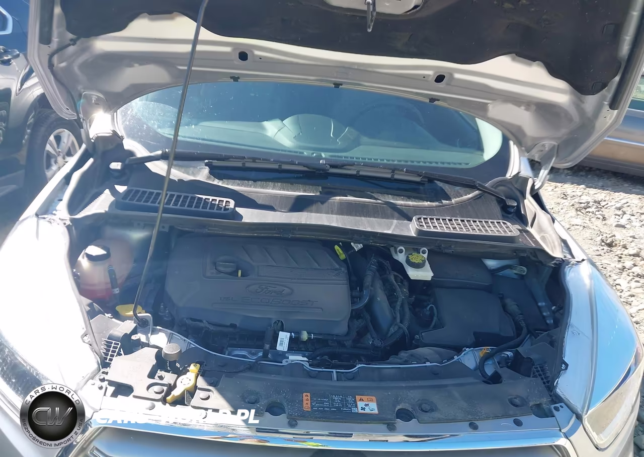 2017 Ford Escape Se VIN:1FMCU9GD6HUE50413 - 10