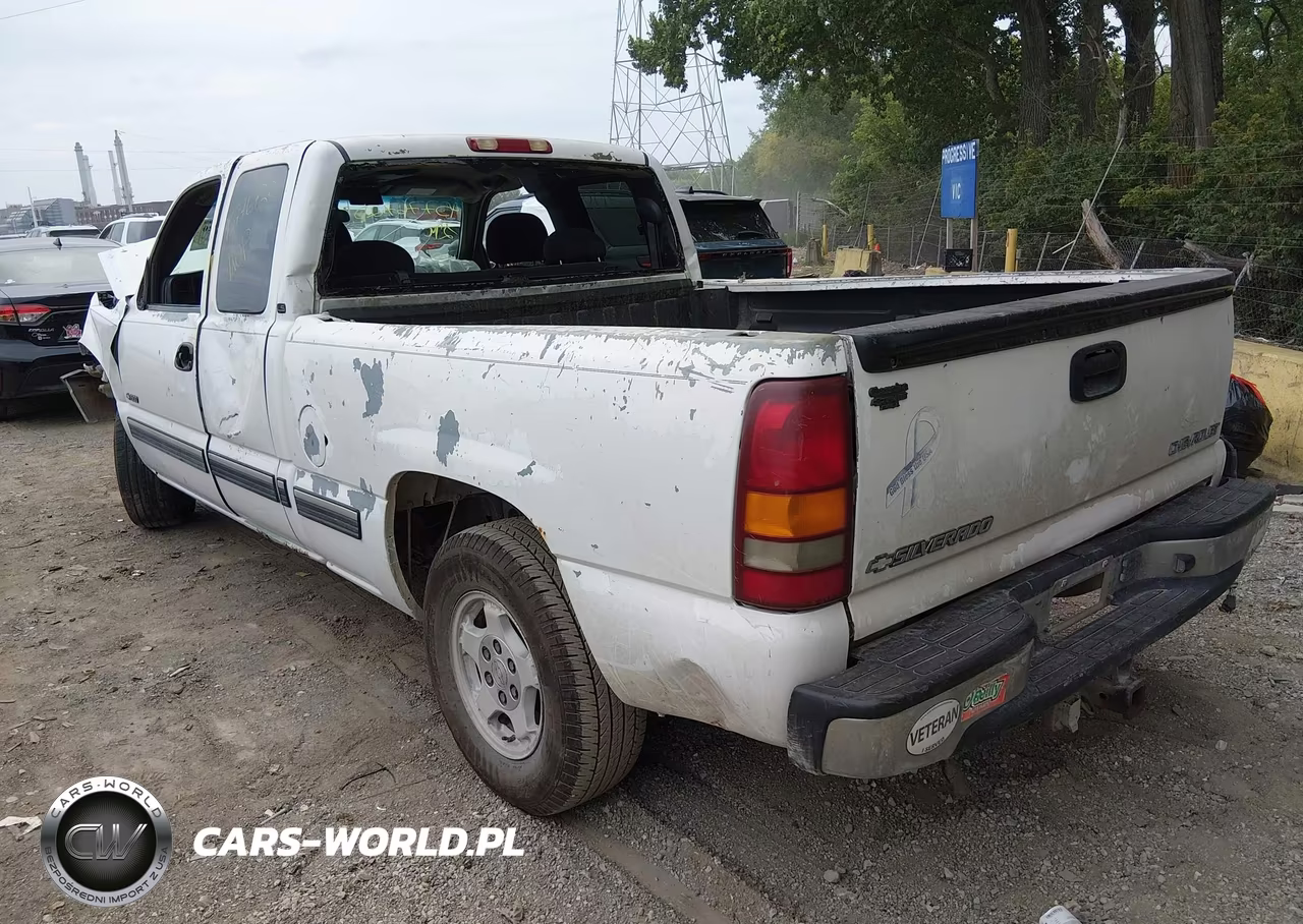 2002 Chevrolet Silverado 1500 Ls VIN:2GCEC19T321343750 - 3