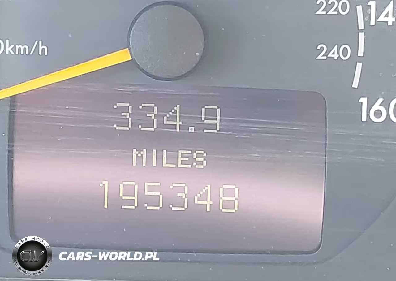 2001 Mercedes-Benz E 320 VIN:WDBJF65J51B317316 - 15