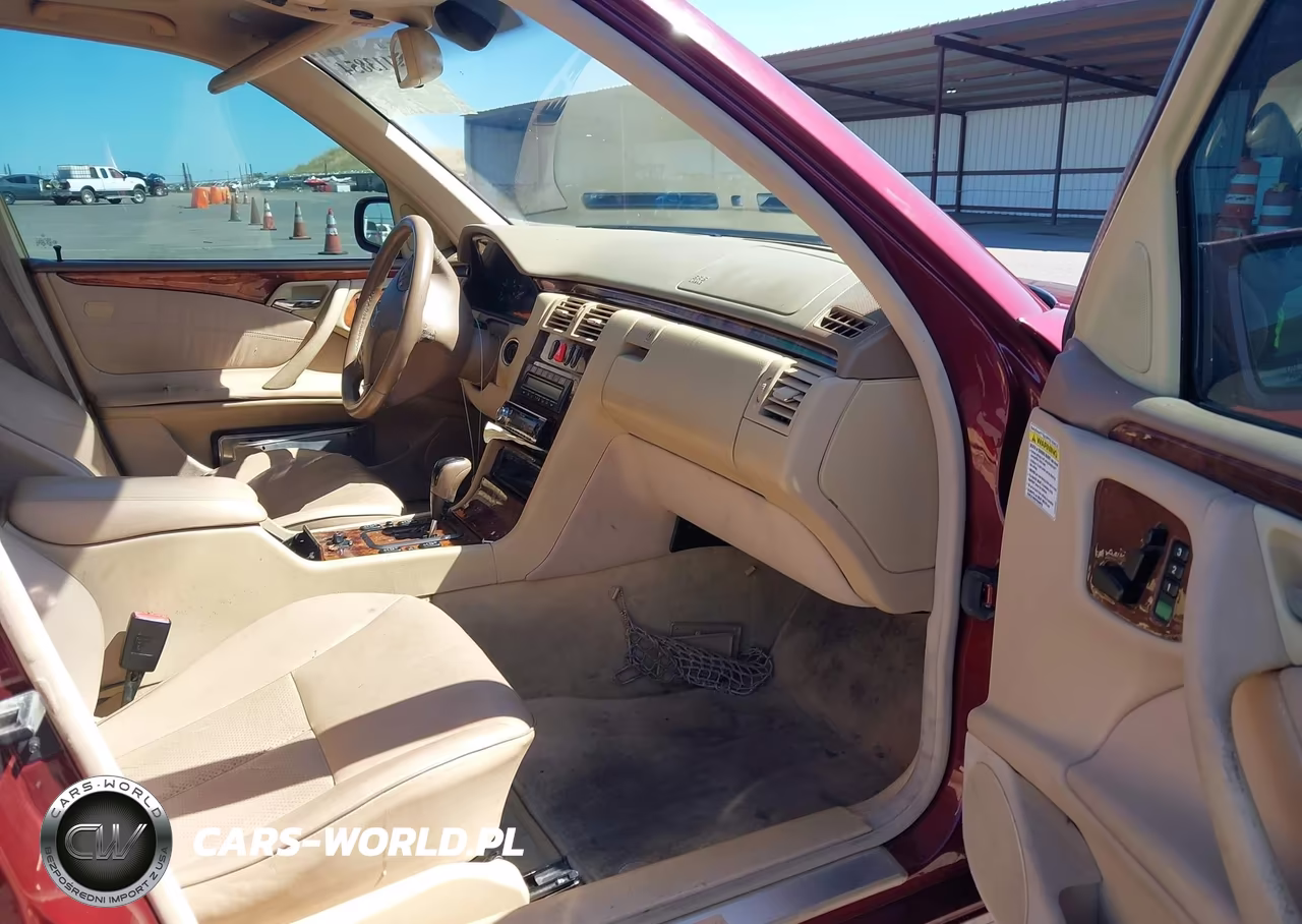 2001 Mercedes-Benz E 320 VIN:WDBJF65J51B317316 - 5