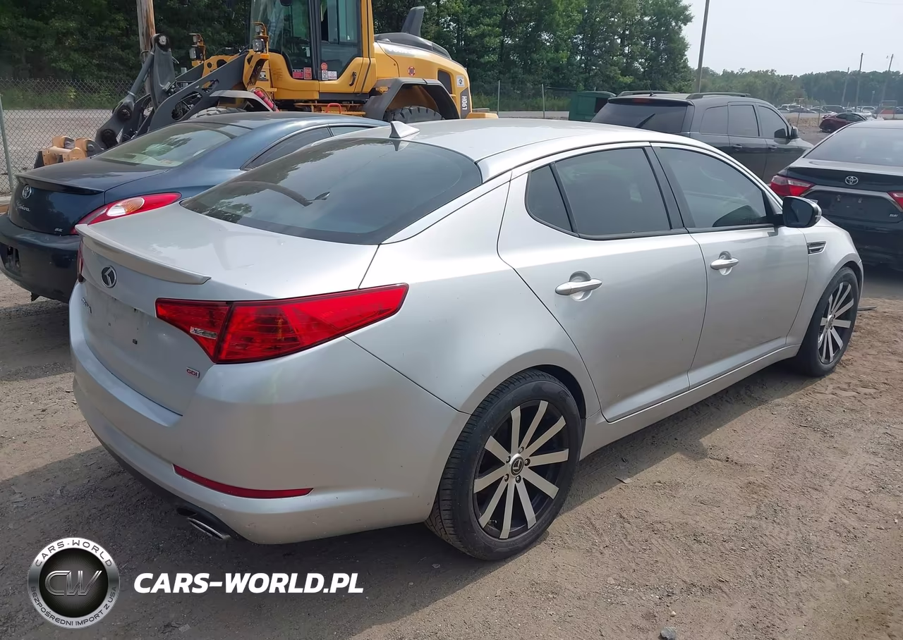 2012 Kia Optima Lx VIN:KNAGM4A72C5284614 - 4
