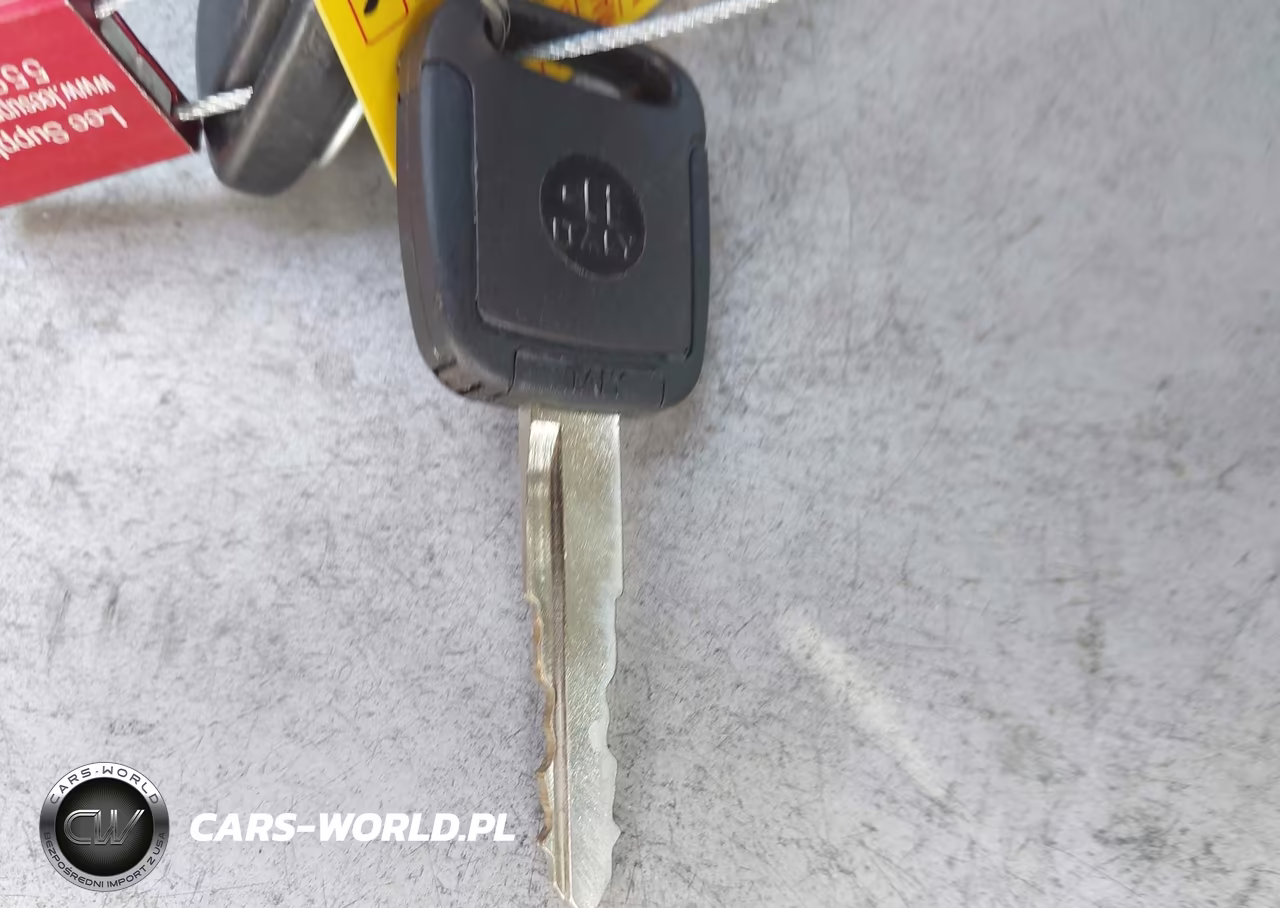 2006 Mazda 3 I VIN:JM1BK12F461534924 - 11