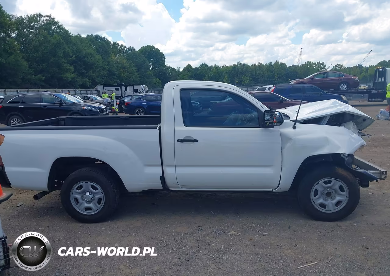 2013 Toyota Tacoma VIN:5TFNX4CNXDX024447 - 13