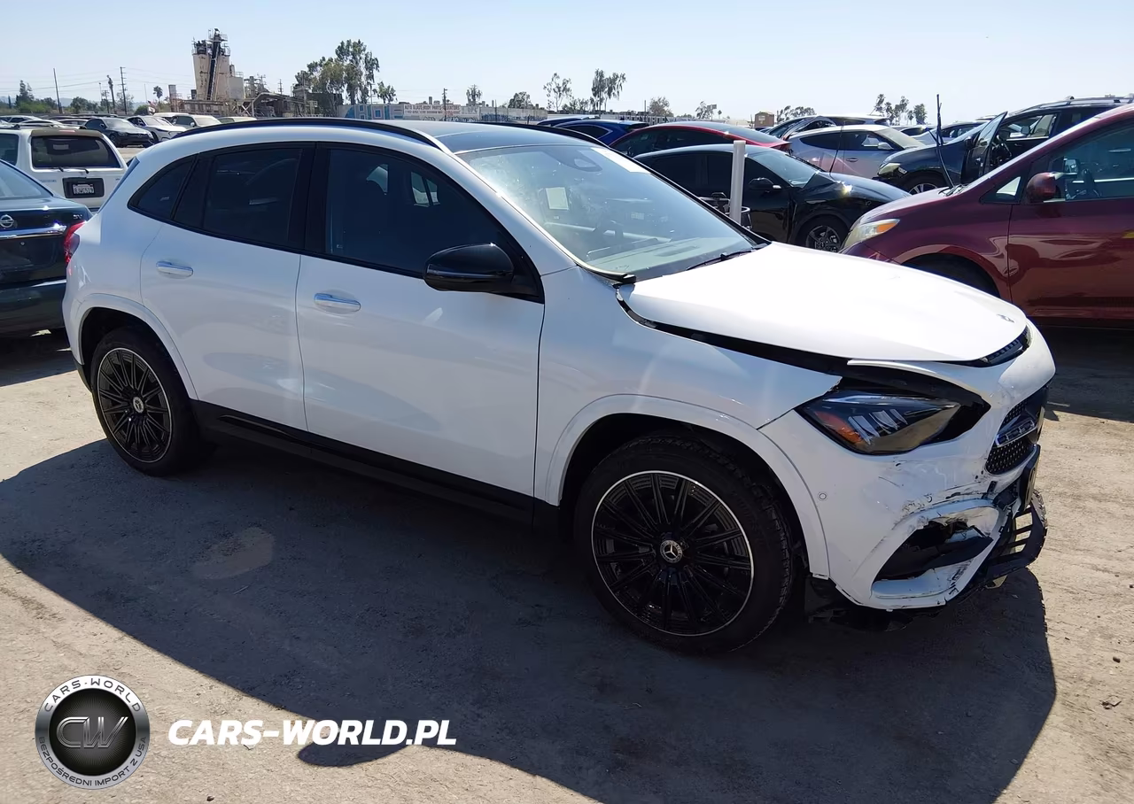 2026 Mercedes-Benz Gla 250 4Matic – zdjęcie 1 z 16