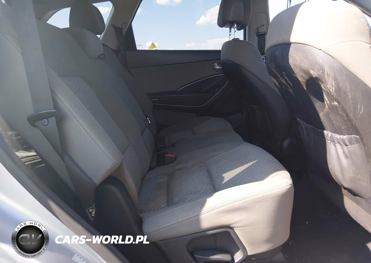 2017 Hyundai Santa Fe Se VIN:KM8SM4HF5HU194957 - 8