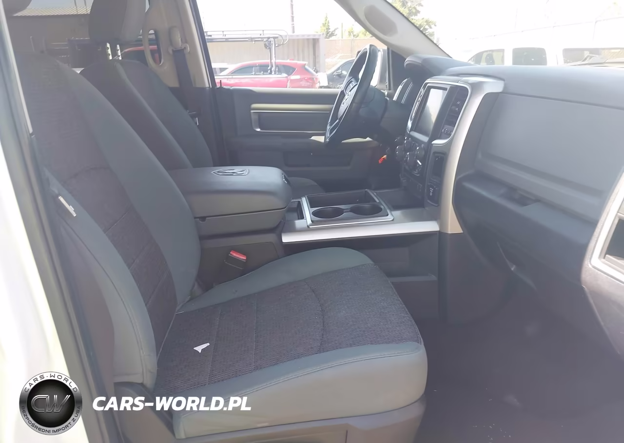 2015 Ram 1500 Lone Star VIN:1C6RR6LM1FS640317 - 5